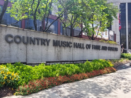 13 Not-to-Miss Experiences in Nashville, Tennessee - county music hall of fame